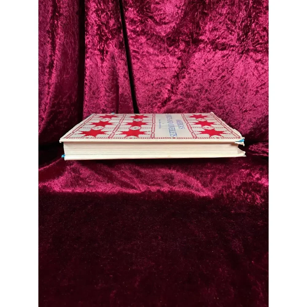 Vintage Hardcover Art Book America's Quilts and Coverlets Safford & Bishop 1974